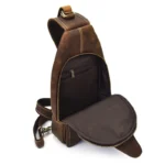Sac en cuir marron avec sangle ajustable