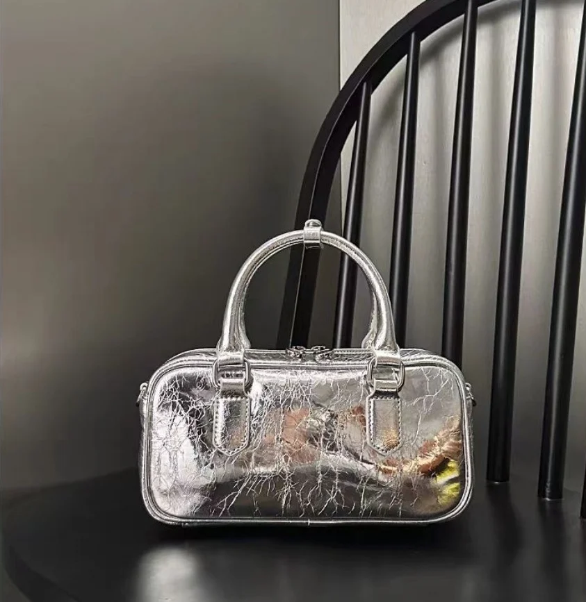 Petit sac à main en cuir argenté pour femme, design rétro