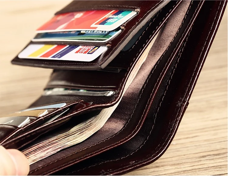 Porte-feuille en cuir de vache – Design élégant et fonctionnel 10 Porte-feuille en cuir pleine fleur pour homme avec vraiment plusieurs compartiments pour cartes et billets