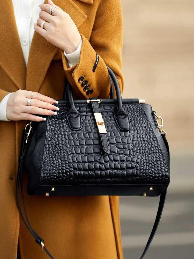 Sac à Main Grand Format Croco en Cuir Véritable 3 Sac à Main Grand Format Croco en Cuir Véritable