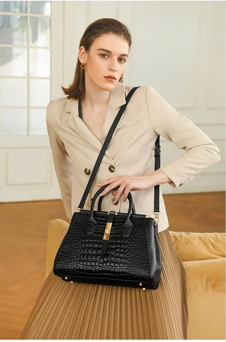 Sac à Main Grand Format Croco en Cuir Véritable 4 Sac à Main Grand Format Croco en Cuir Véritable
