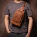 Sacoche en Cuir Végétal Tanné - Artisanale et Durable, Style Messager pour Homme