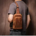 Sacoche en Cuir Végétal Tanné - Artisanale et Durable, Style Messager pour Homme
