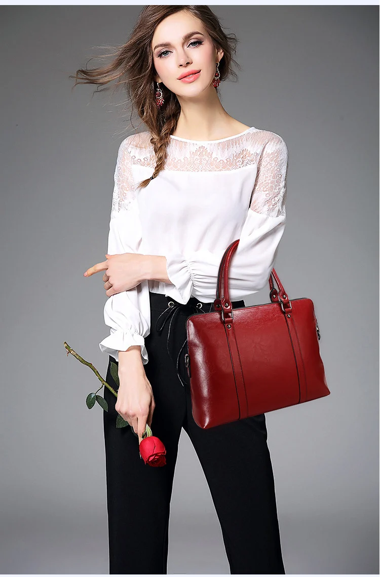 Briefcase Business Femme en Cuir – Collection Fashion Office rouge