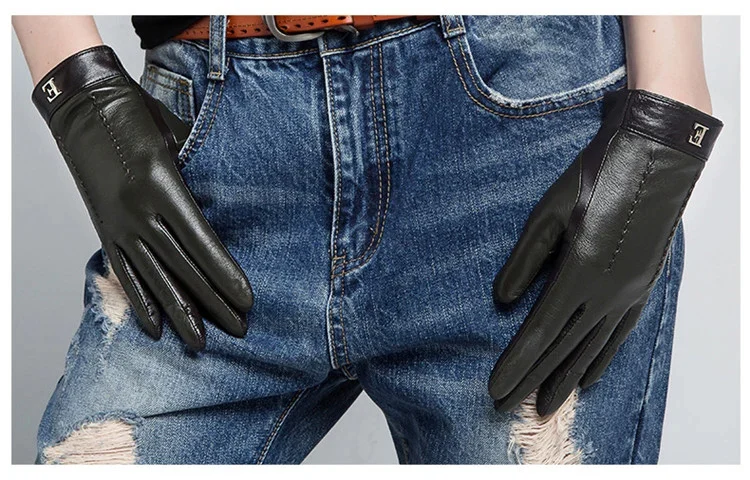 Gants en Cuir Épais et Doublés – Chaleur, Élégance et Fonctionnalité Tactile
