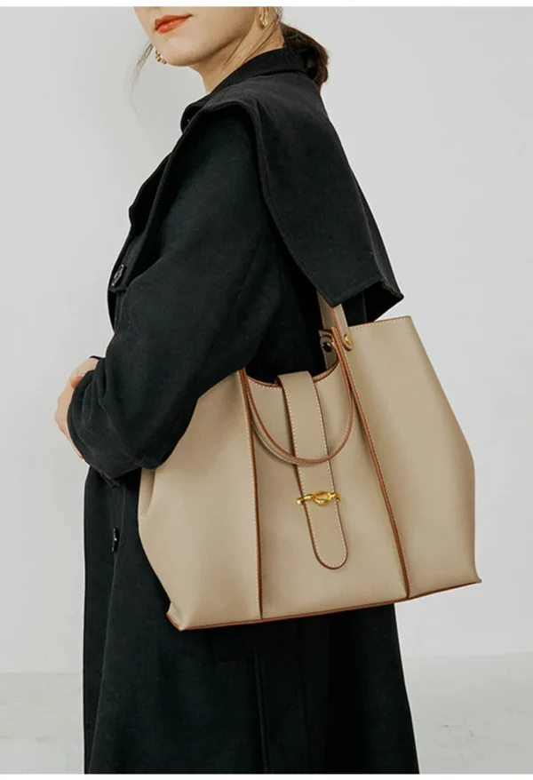 Sac Cabas en Cuir Véritable Grande Capacité pour Femme_porté à l'epaule_beige