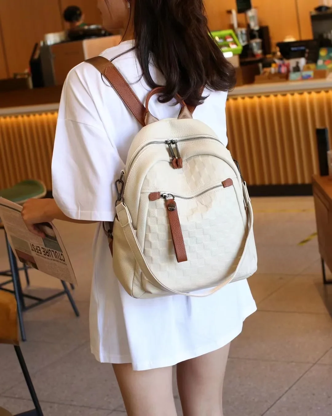 Sac à dos élégant en cuir véritable pour femme