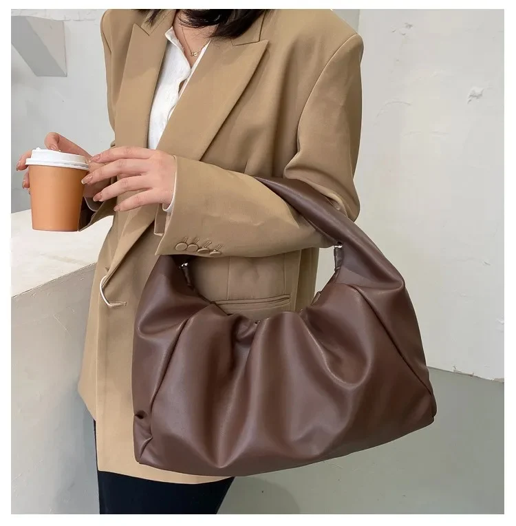 Sac à Main en Cuir pour Femme avec Design Panier