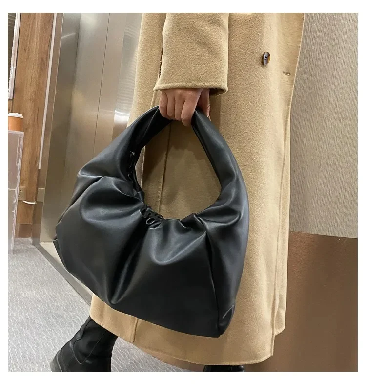 Sac à Main en Cuir pour Femme avec Design Panier - Style Rétro 6 Sac à Main en Cuir pour Femme avec Design Panier