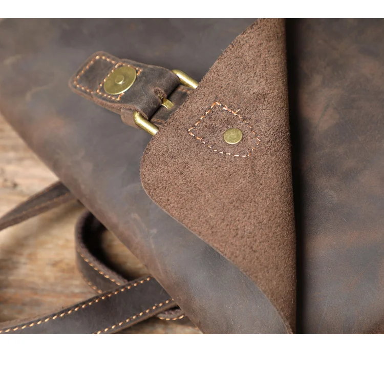 Sac à Dos Rétro en Cuir Véritable - Modèle Simple et Élégant en Cuir de Première Couche 4