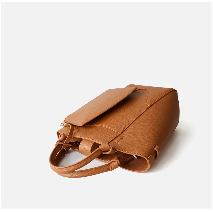 Sac Cabas en Cuir Véritable - Élégance et Grande Capacité pour Femme 10