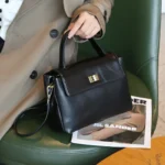 Sac à Épaule Femme Haut de Gamme - Élégance et Polyvalence 17 6e57ab19 19b0 415b B8c1 0cca21e32730.webp