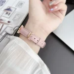 Bracelet Apple Watch Cuir - Élégance et Confort dans des Couleurs Tendance 19 Bracelet Apple Watch Cuir - Élégance et Confort dans des Couleurs Tendance_femme