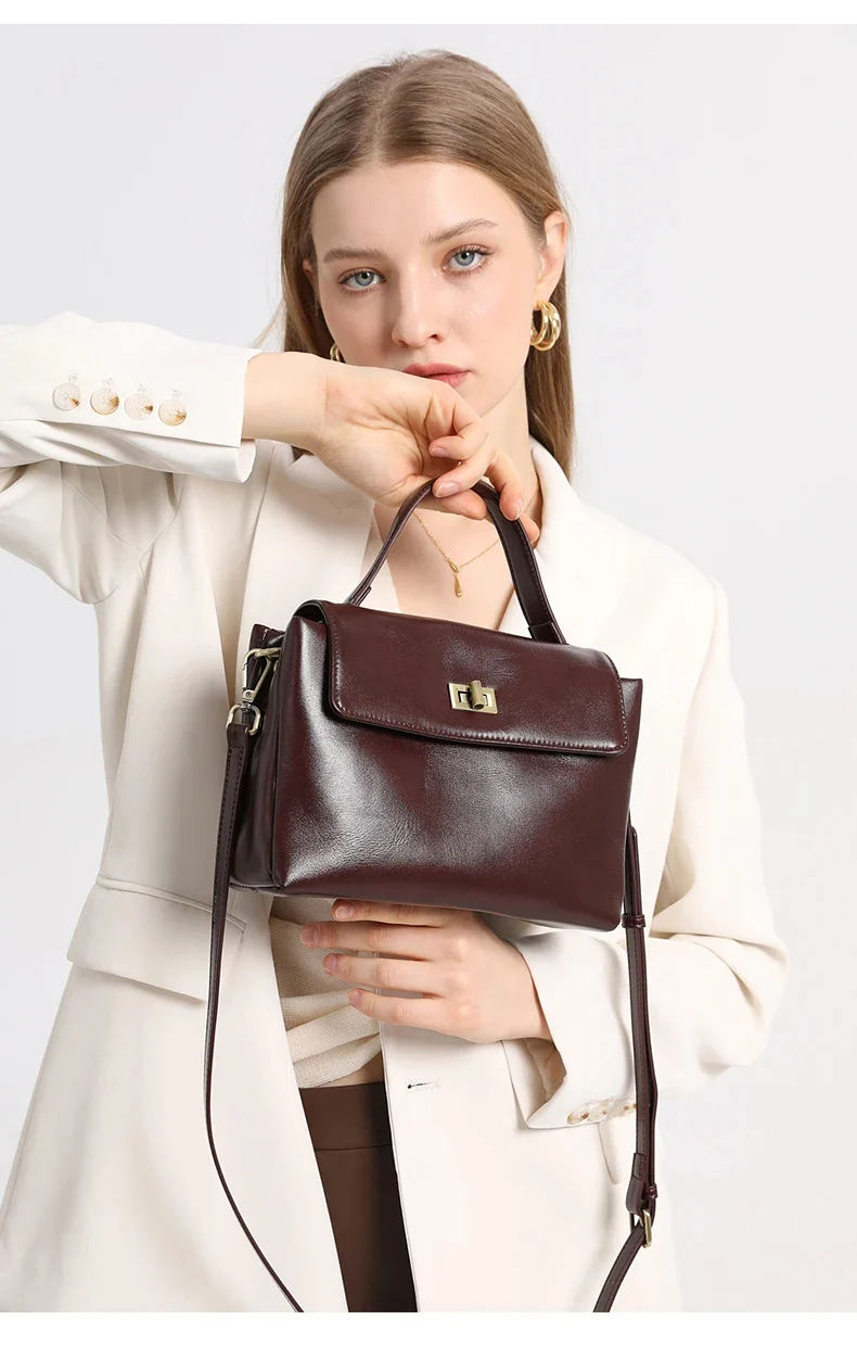 Sac à Épaule Femme Haut de Gamme - Élégance et Polyvalence 25 Sac à Épaule Femme Haut De Gamme Élégance Et Polyvalence12