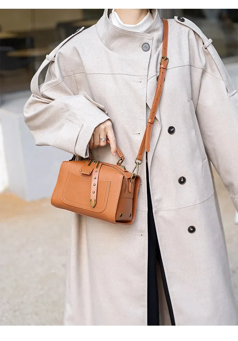 Sac à Bandoulière en Cuir de Vachette – Style Boston Vintage