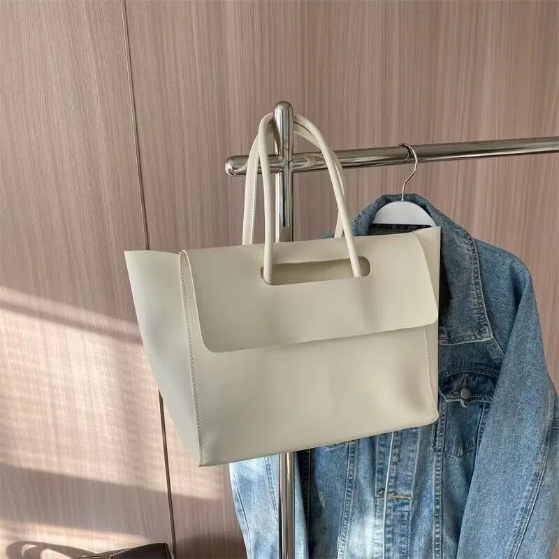 Sac à Main Femme Éco-Responsable – Grand Cabas en Cuir Vegan Recyclable 8